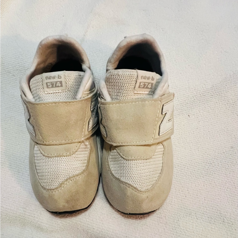 New Balance Kids Cream Sneakers